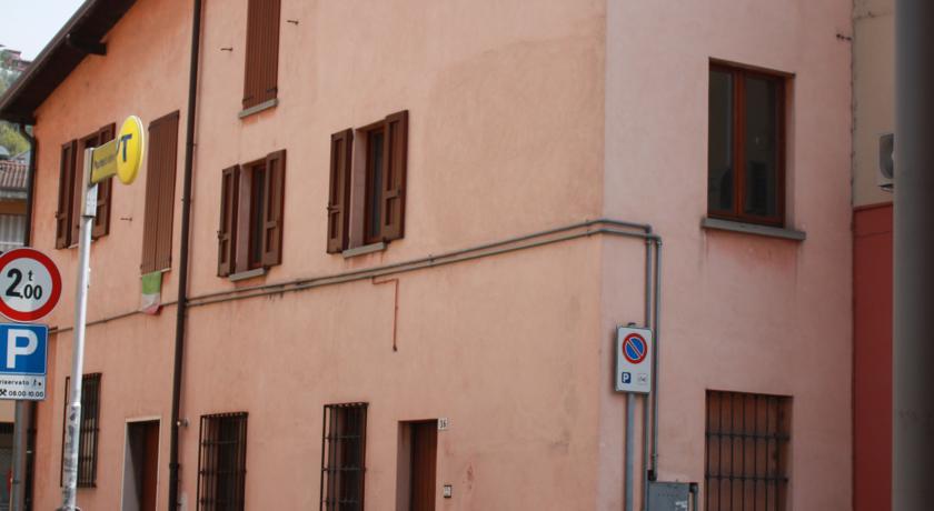 Casa Monchieri Apartamento Marone Quarto foto